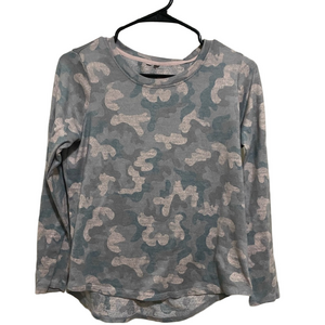 Jacalyn Intimates 2 Piece Camouflage Pajamas. Pink, blue gray tones